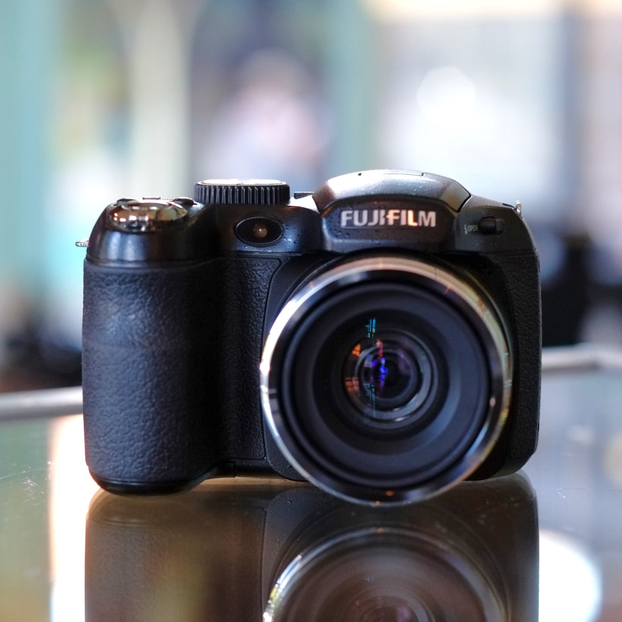 Fuji Finepix S1800