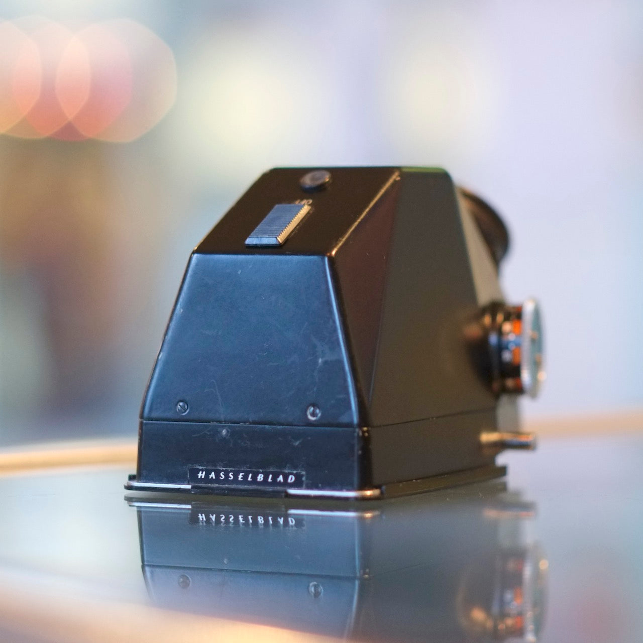 Hasselblad Prism Viewfinder (no metering function)