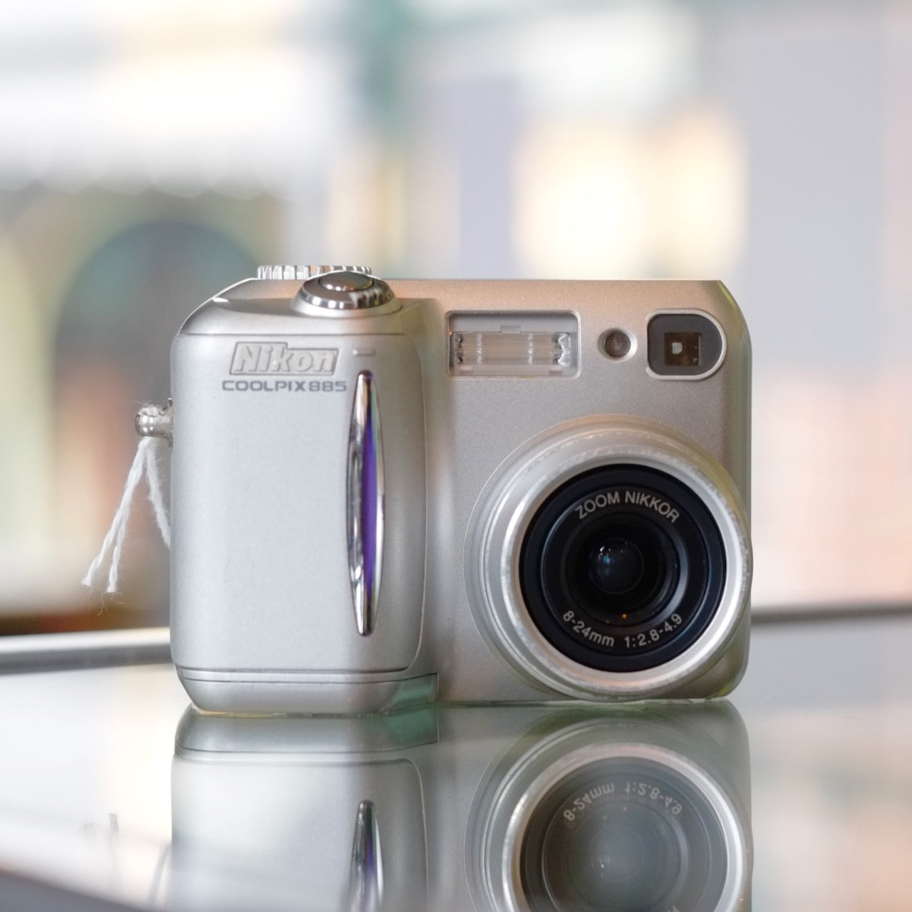 Nikon Coolpix 885