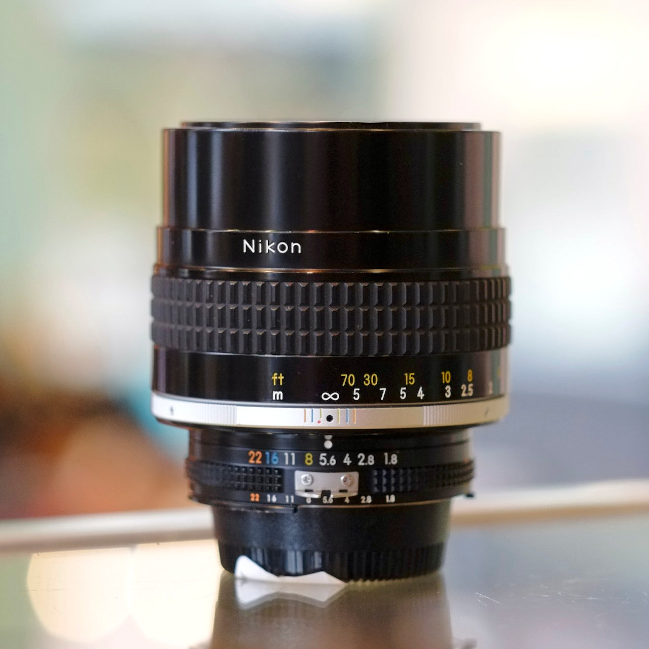 Nikon 105mm f1.8 AI-S Nikkor