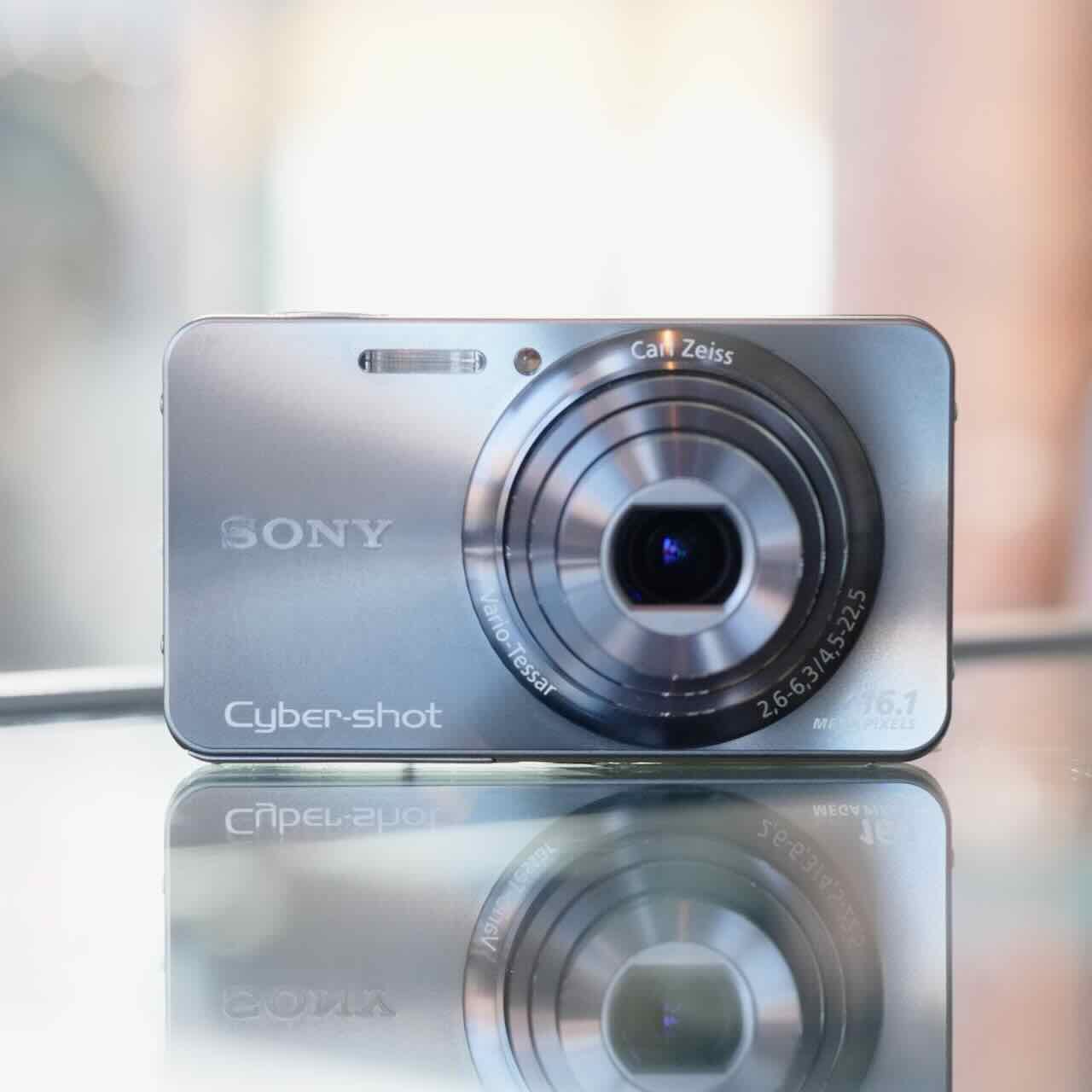 Sony Cyber-Shot DSC-W570