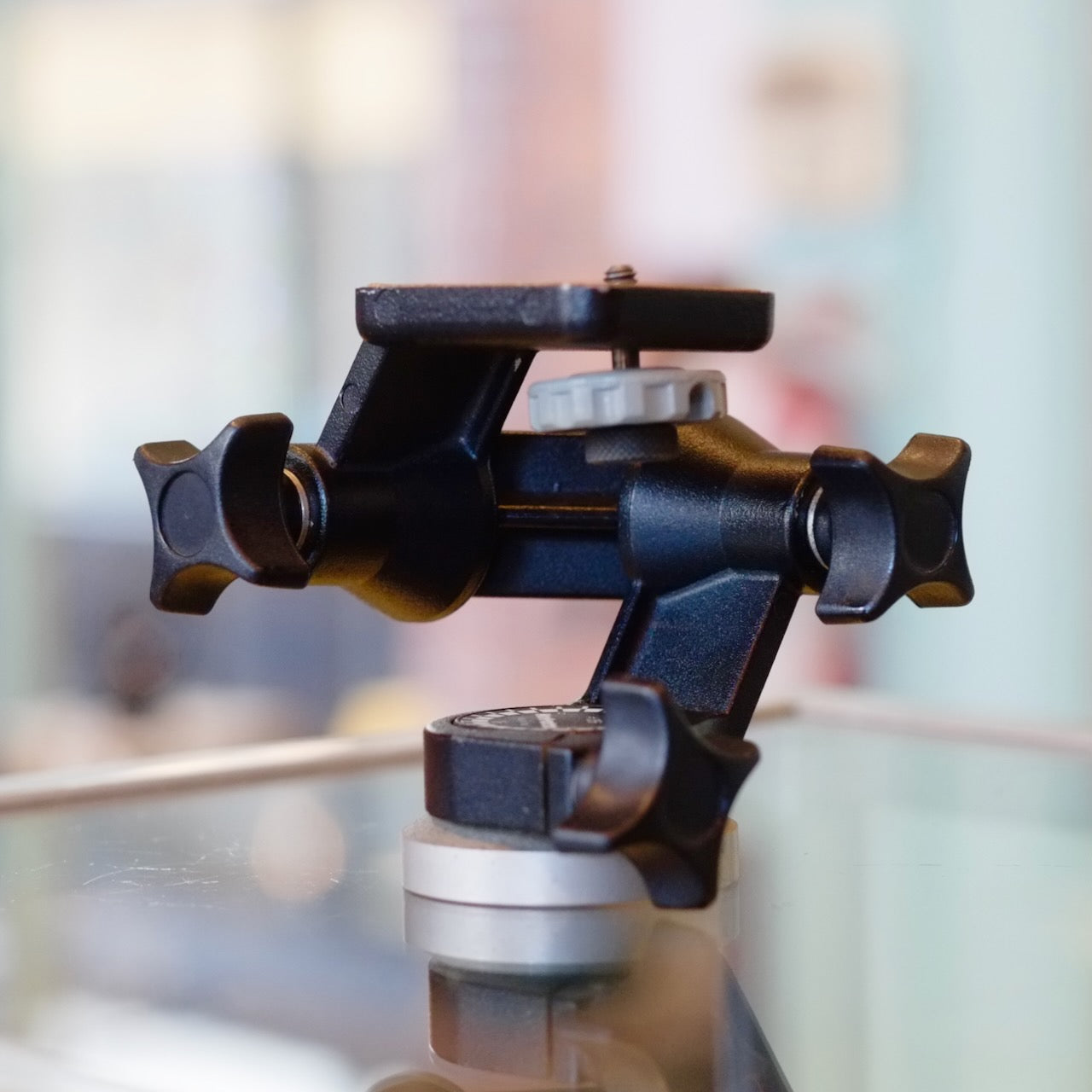 Manfrotto 056