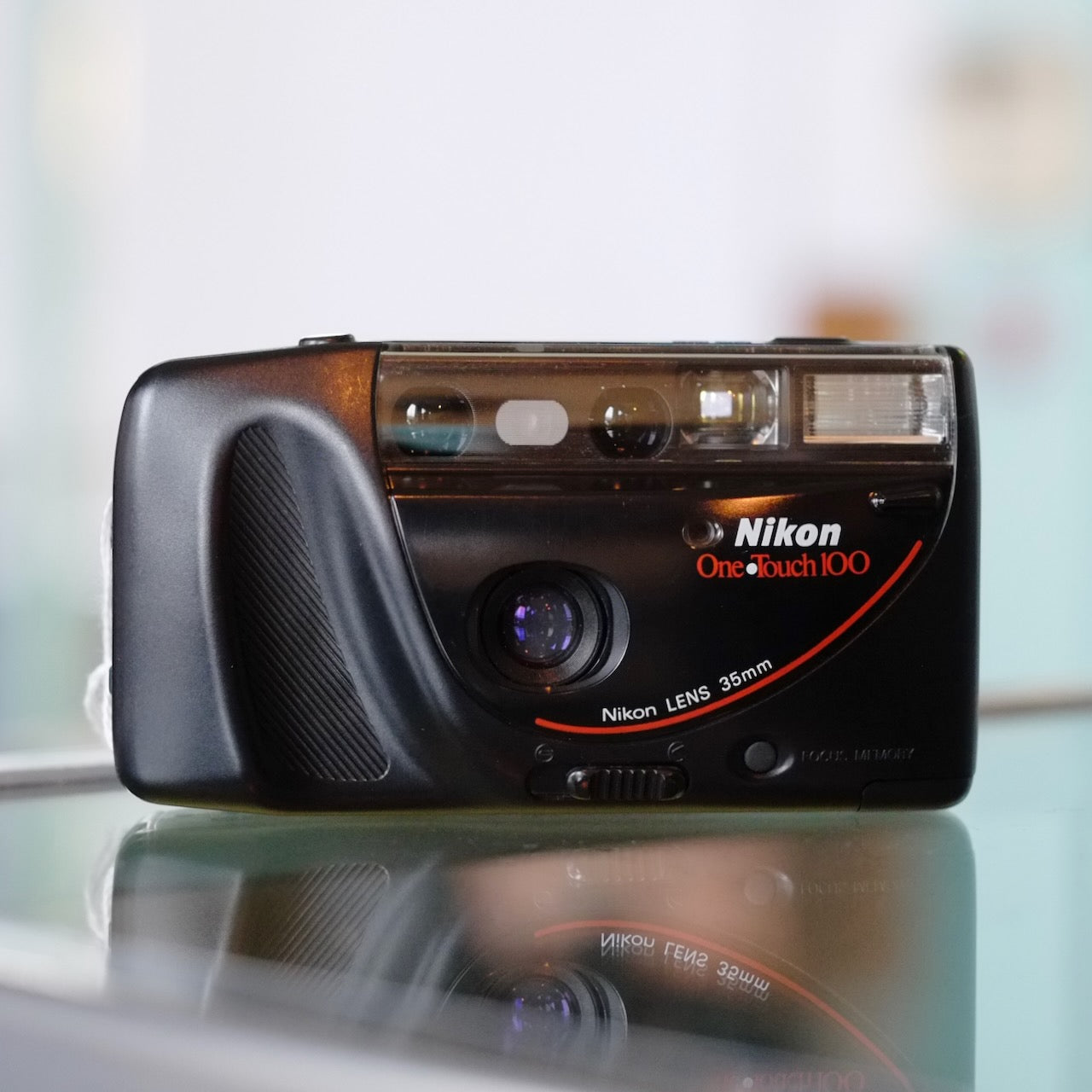 Nikon One Touch 100