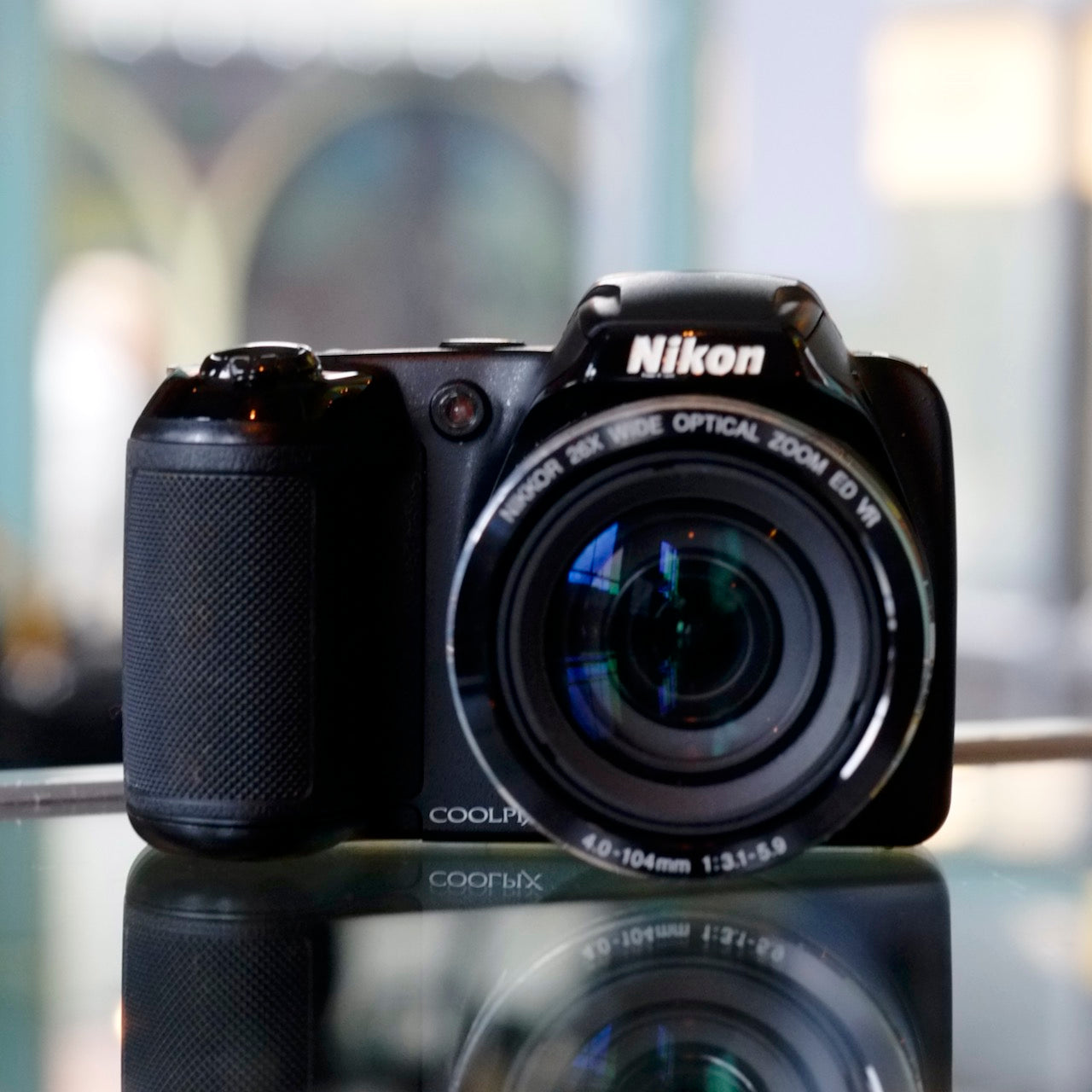 Nikon Coolpix L320