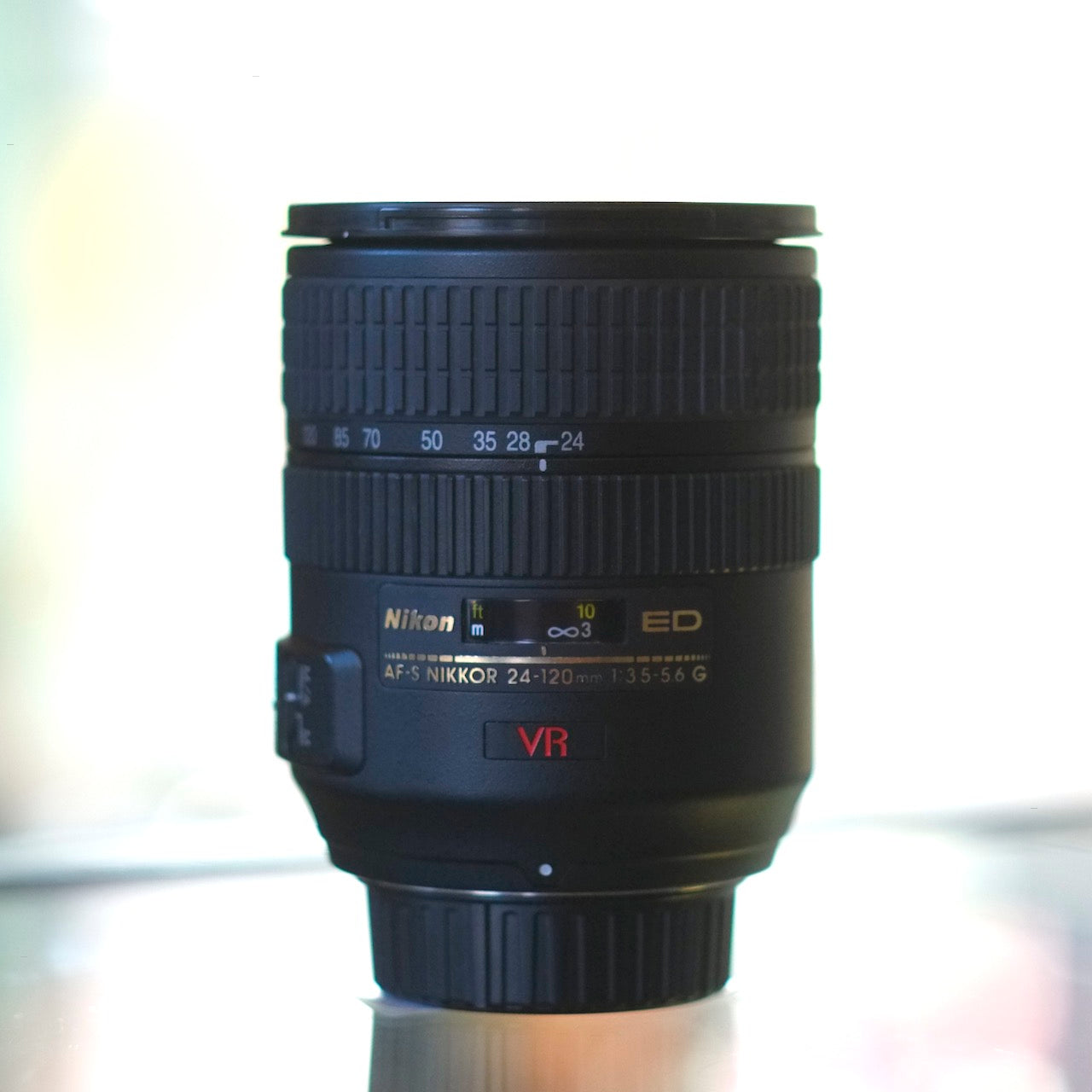 Nikon 24-120mm f3.5-5.6G AF-S VR Nikkor
