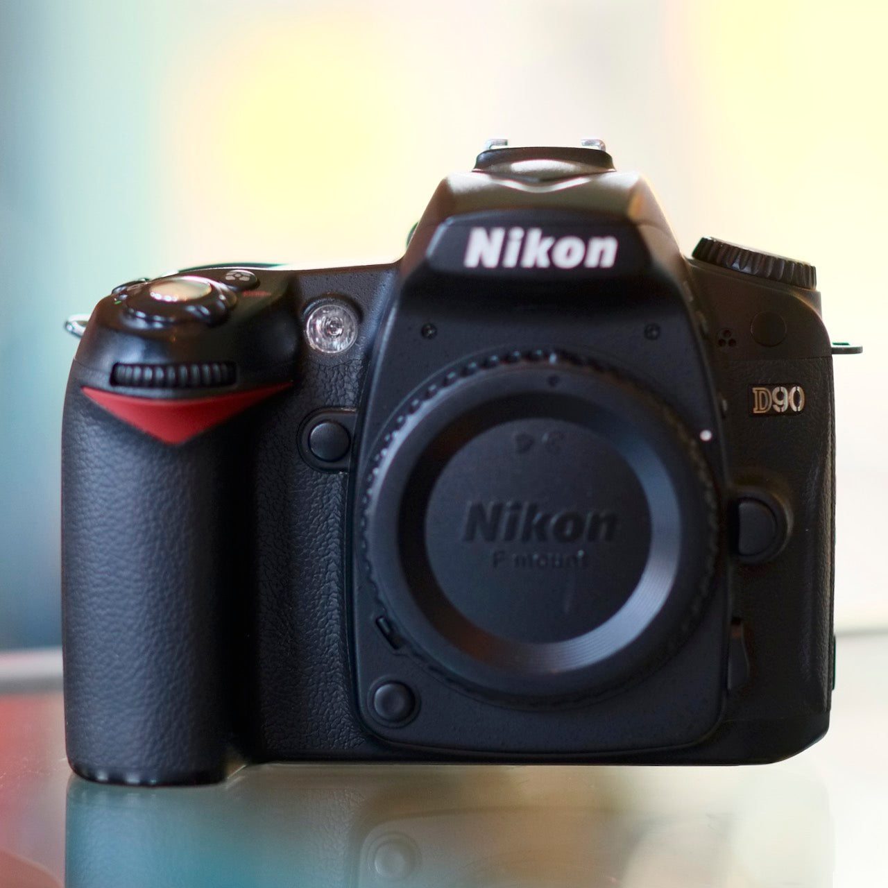 Nikon D90