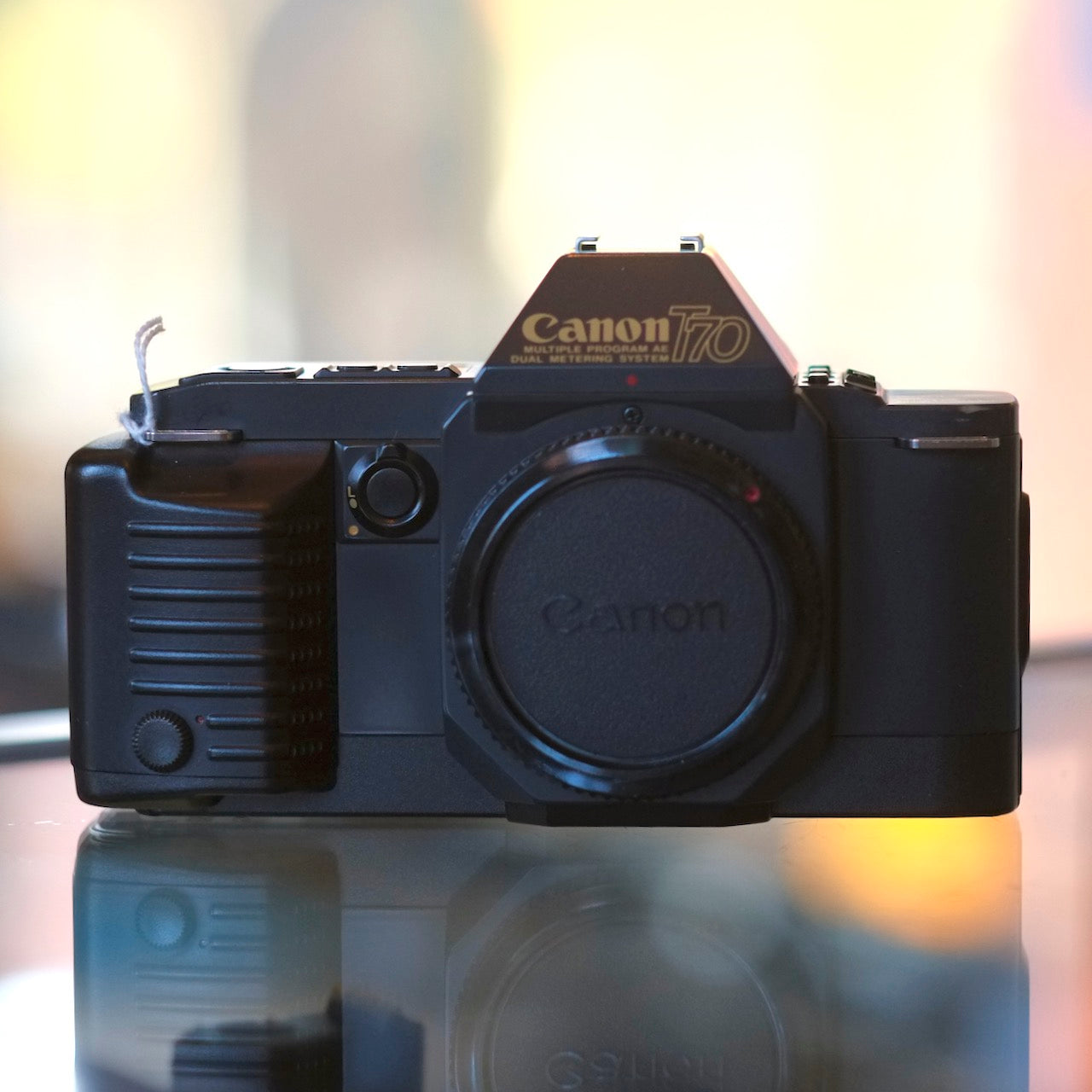 Canon T70