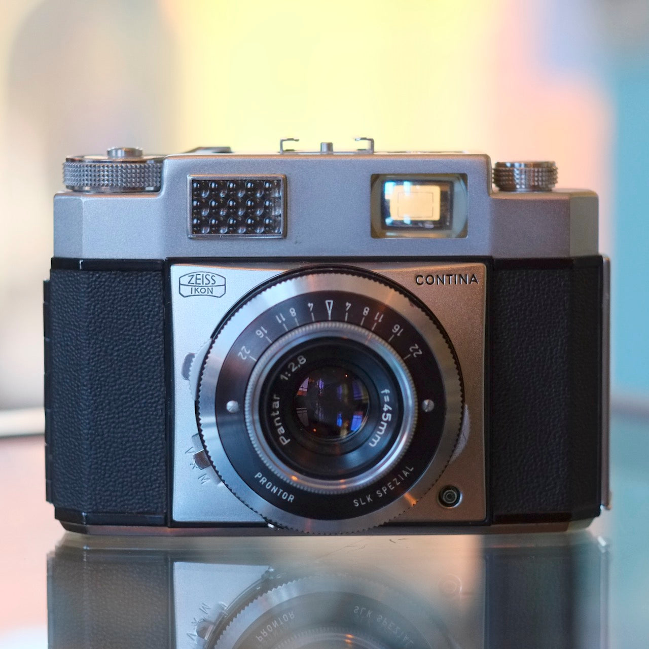 Zeiss Ikon Contina (no working light meter)