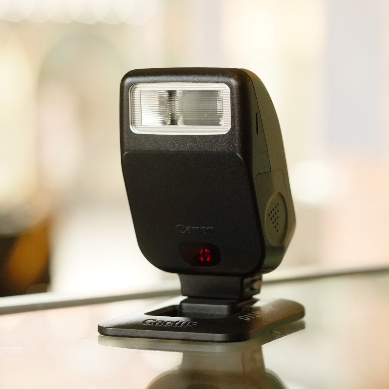 Canon Speedlite 200E