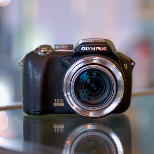 Olympus SP-550UZ