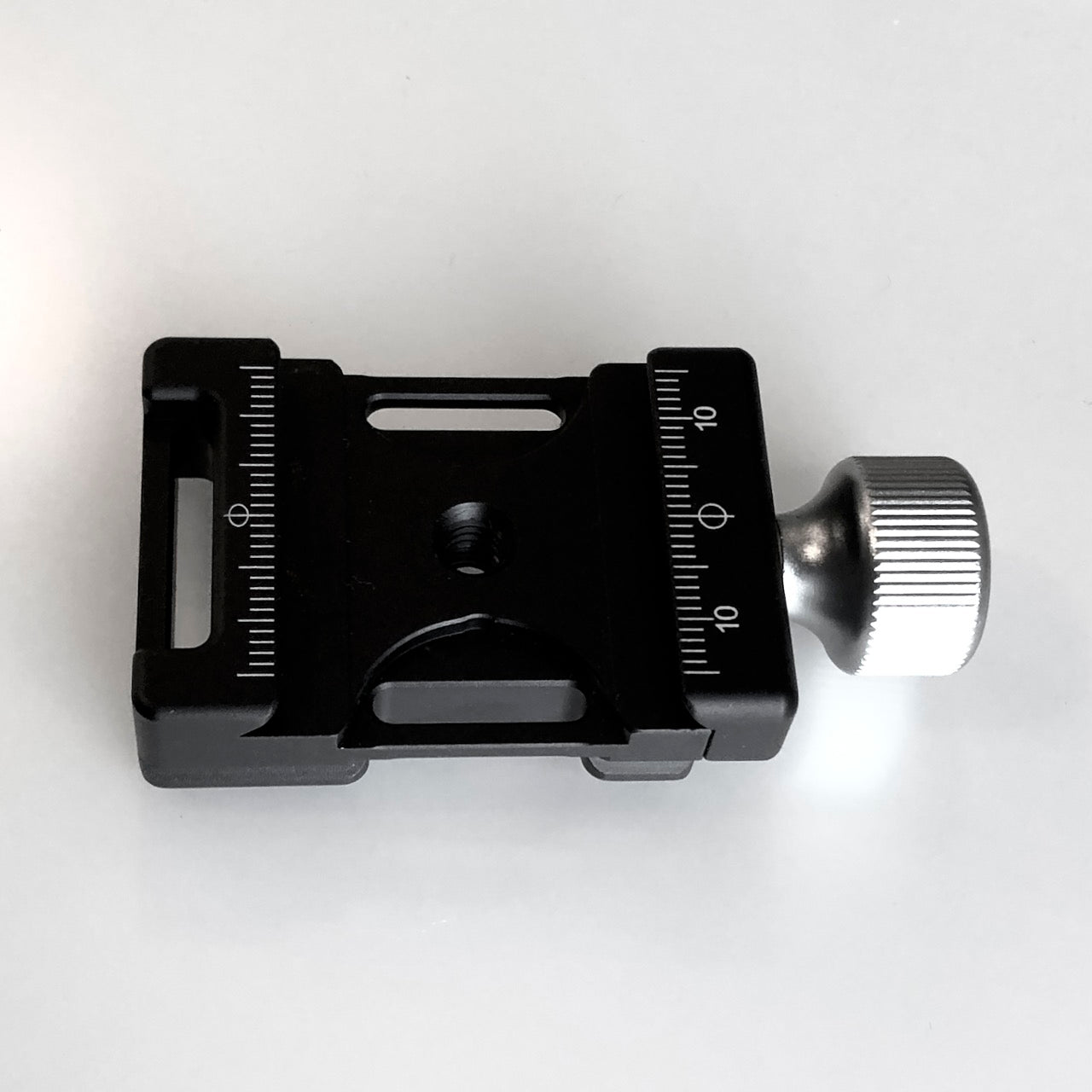 Unbranded Arca-compatible clamp
