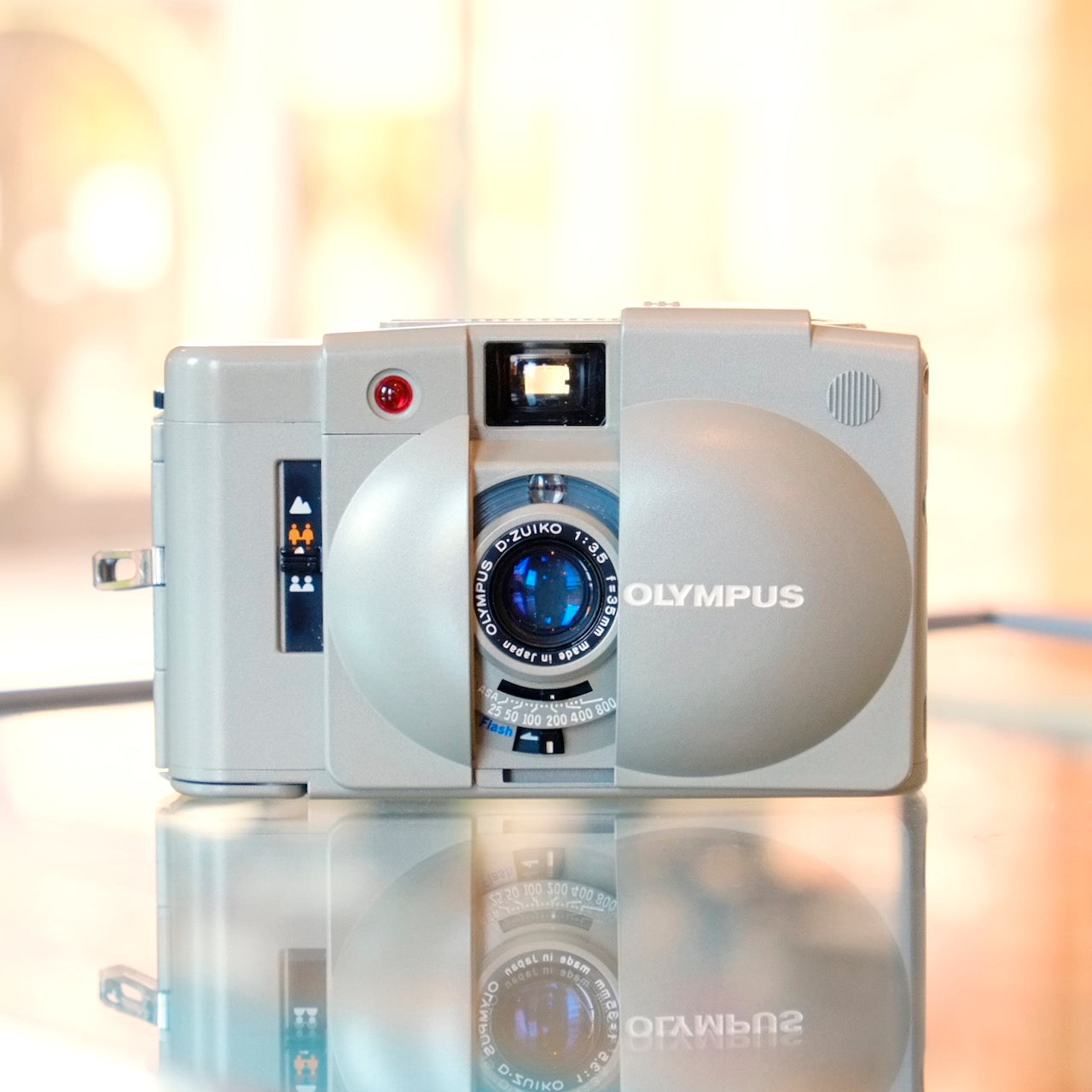 Olympus XA2