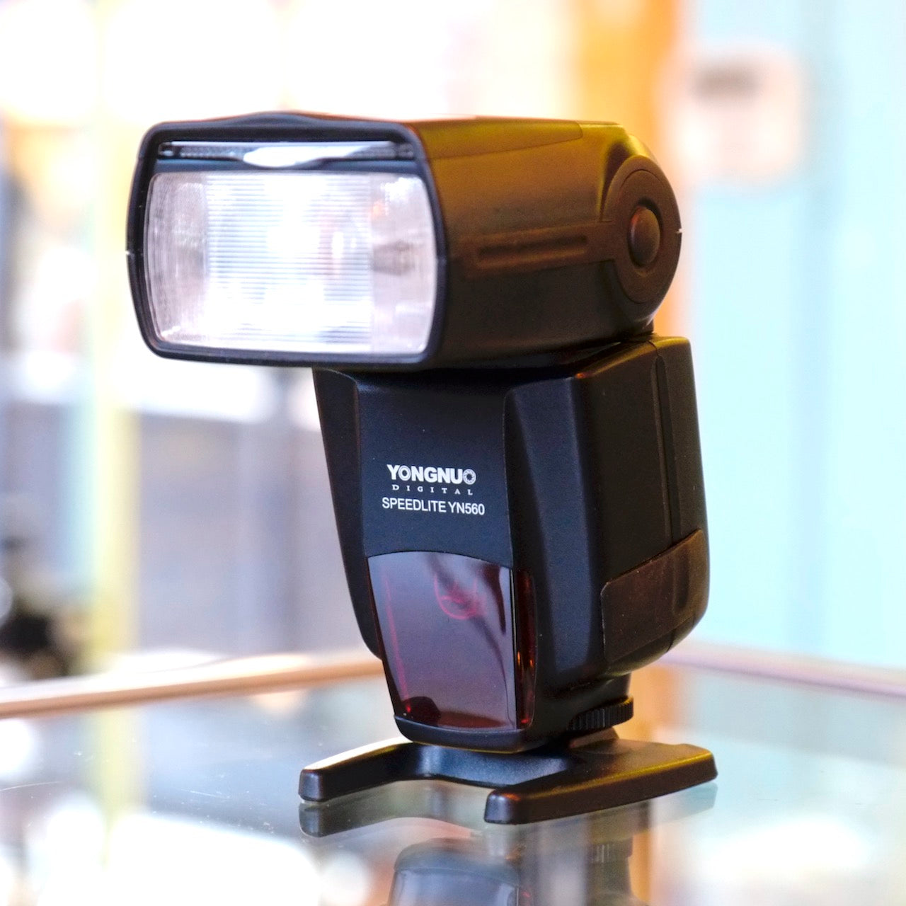 Yongnuo YN560