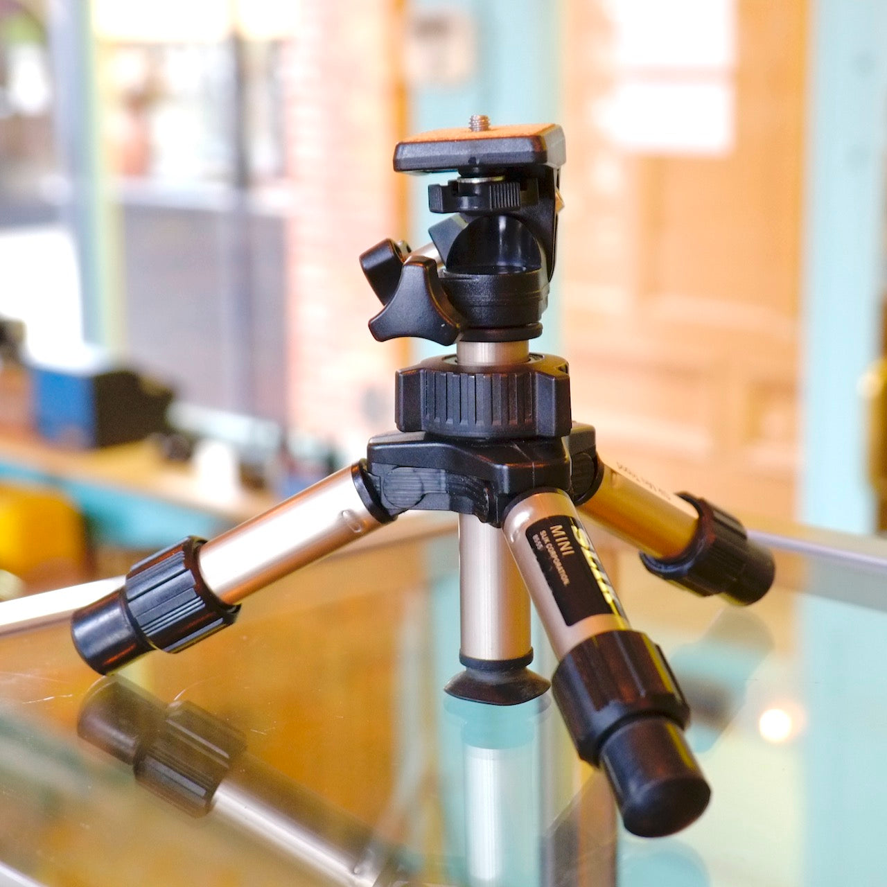 Slik Mini Tripod