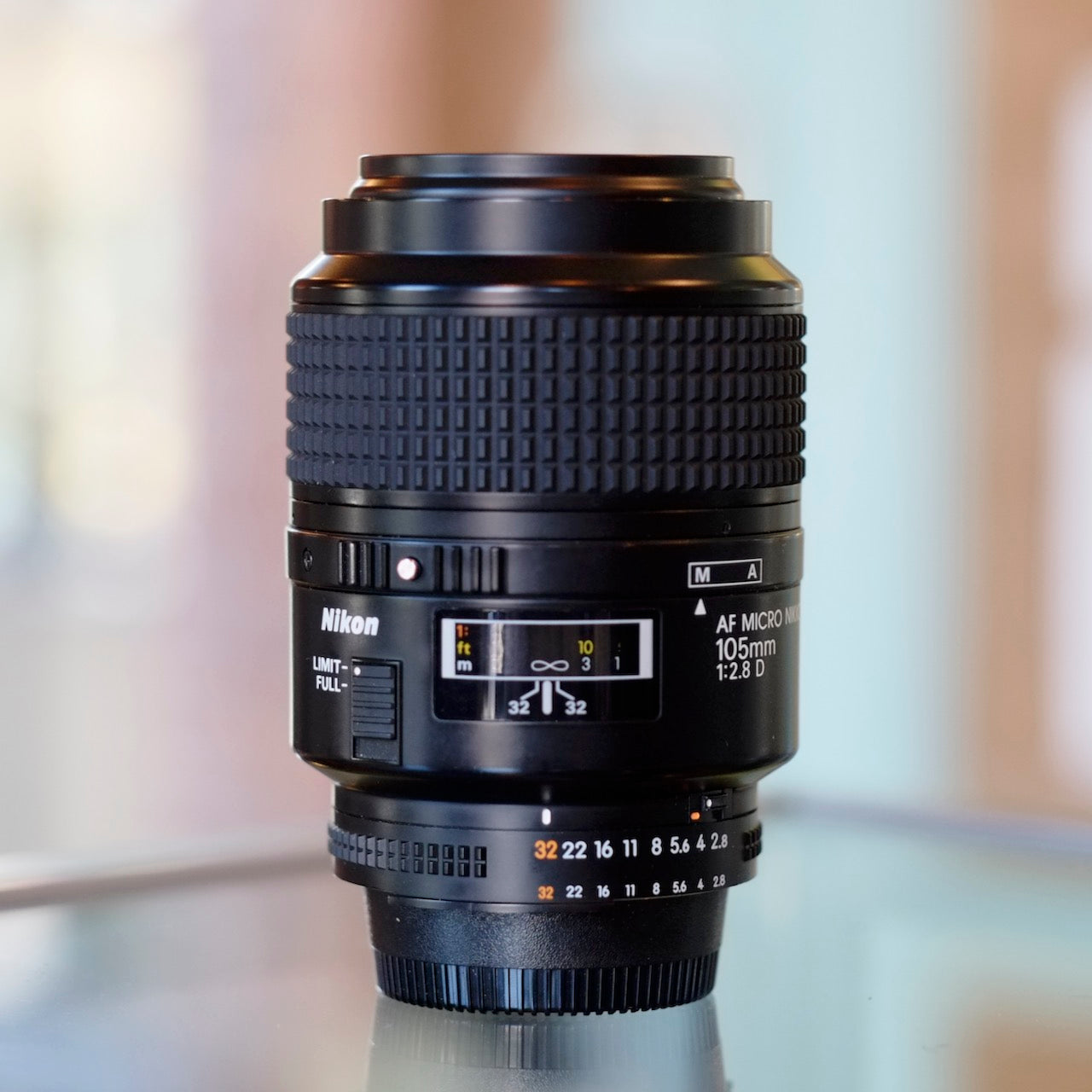 Nikon 105mm f2.8D AF Micro-Nikkor