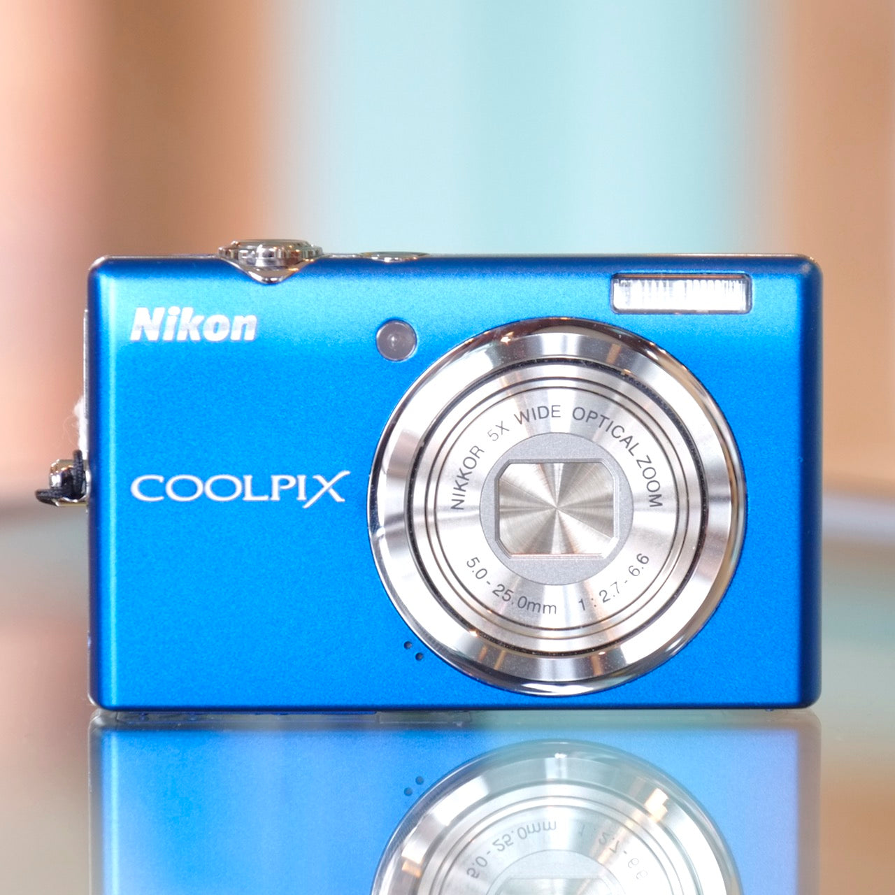 Nikon Coolpix S570