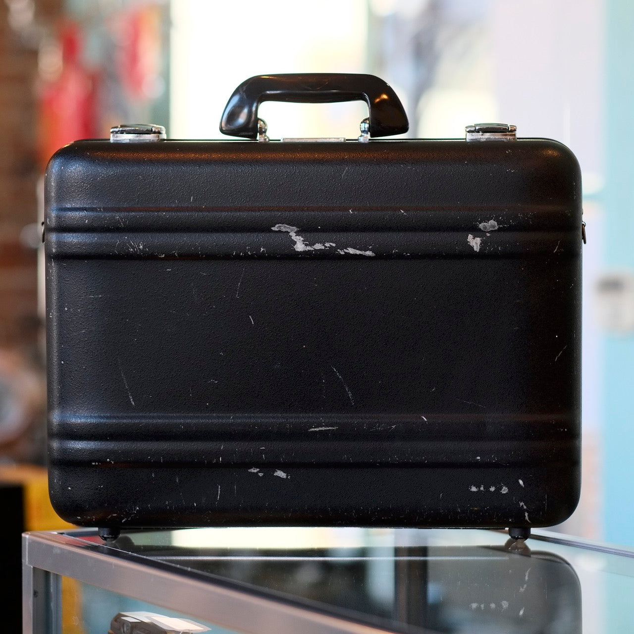 Zero Halliburton aluminum case