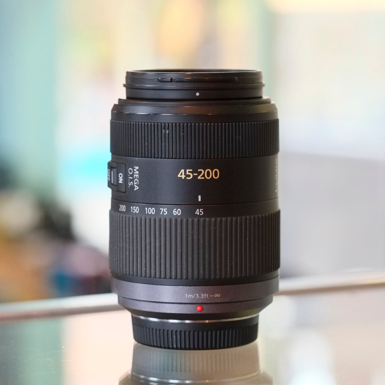 Panasonic Lumix 45-200mm f4-5.6 G Vario Mega O.I.S.