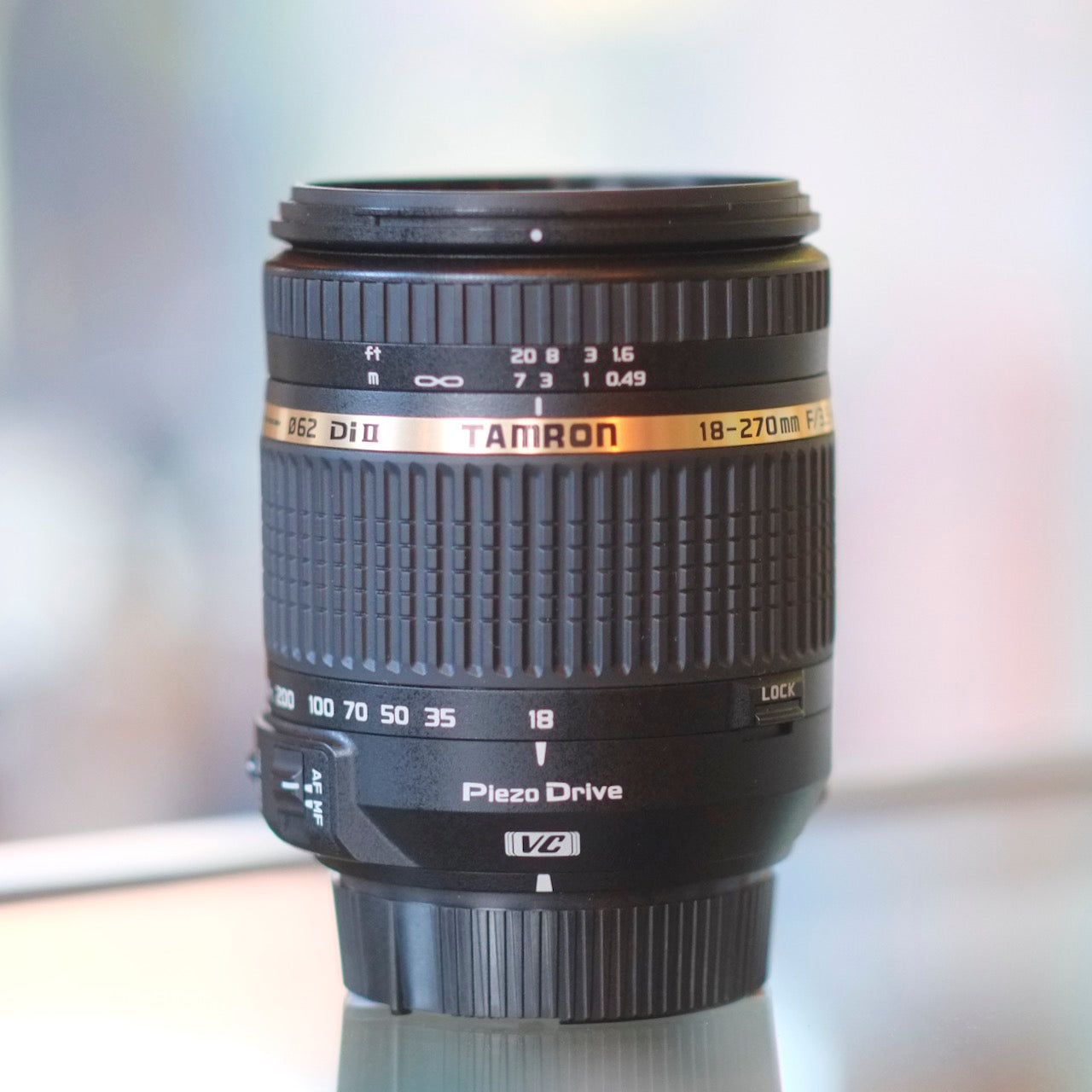 Tamron 18-270mm f3.5-6.3 Di II VC (model B008) for Nikon F