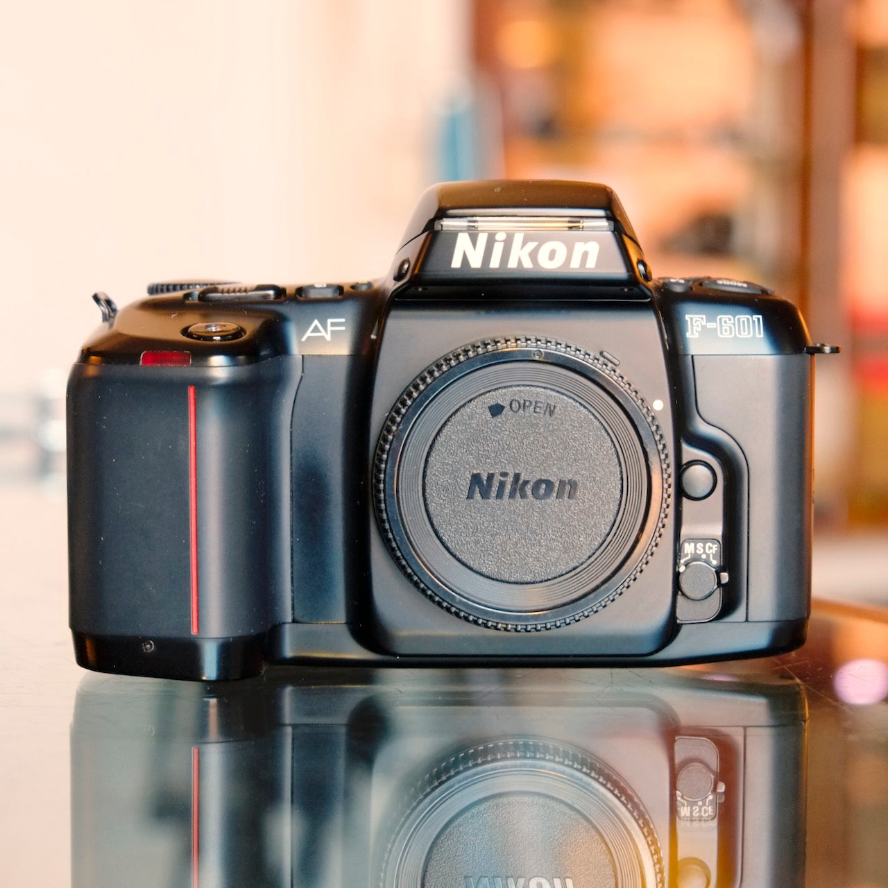 Nikon F-601