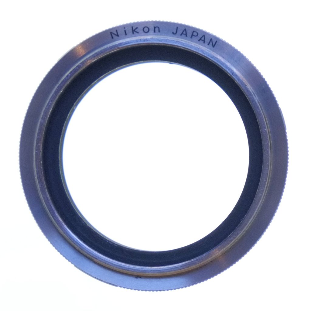 Nikon BR-2A reversing ring with 52mm thread.