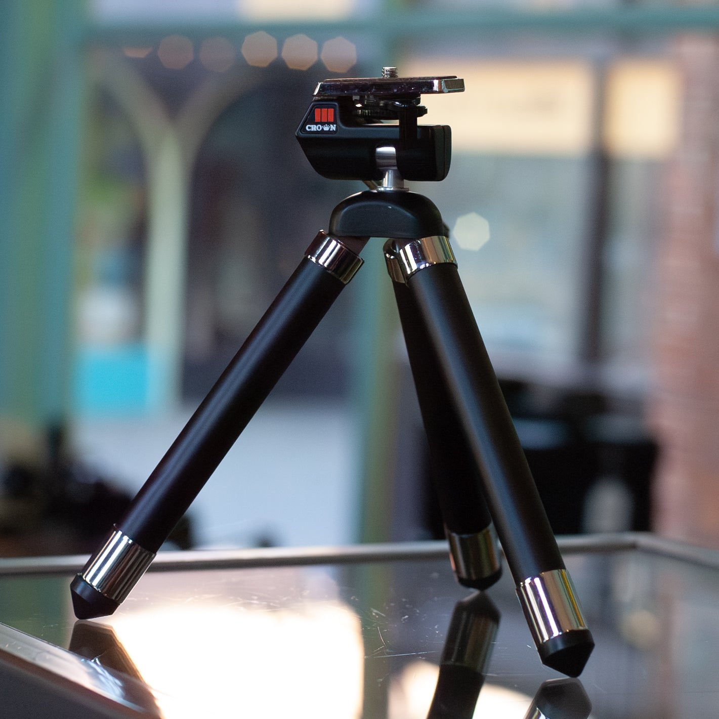Crown Tabletop Tripod