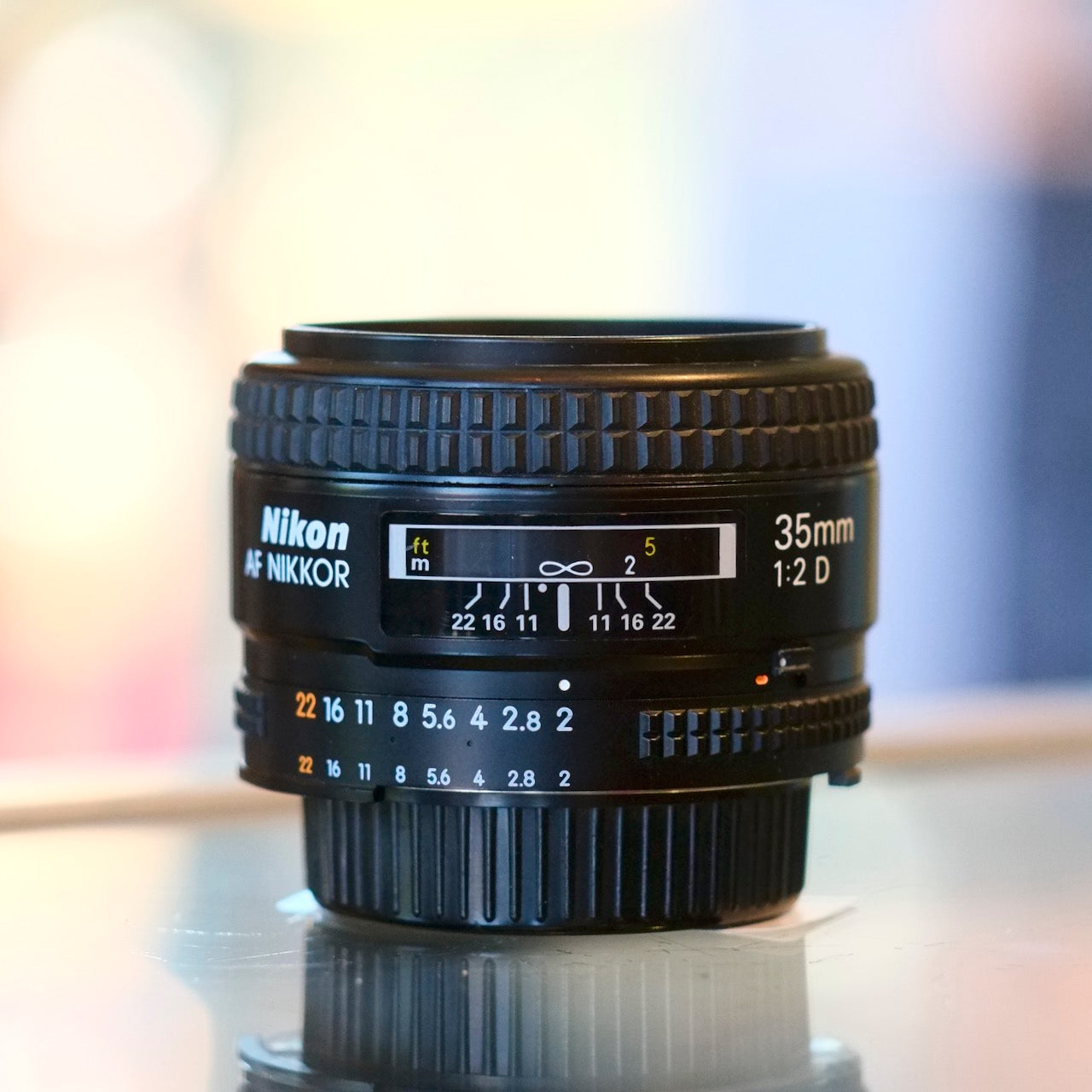 Nikon 35mm f2D AF Nikkor