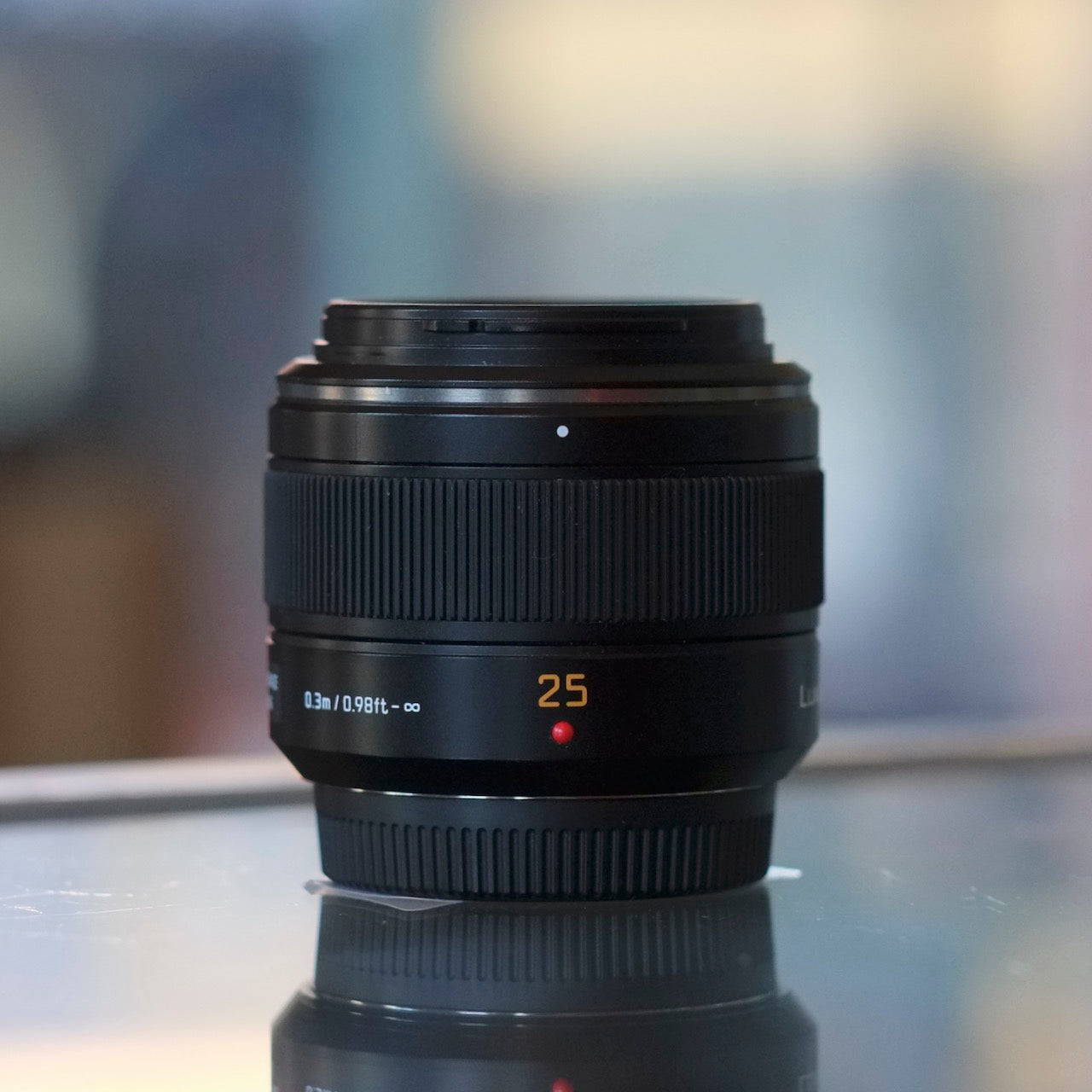 Panasonic Leica DG Summilux 25mm f1.4 ASPH