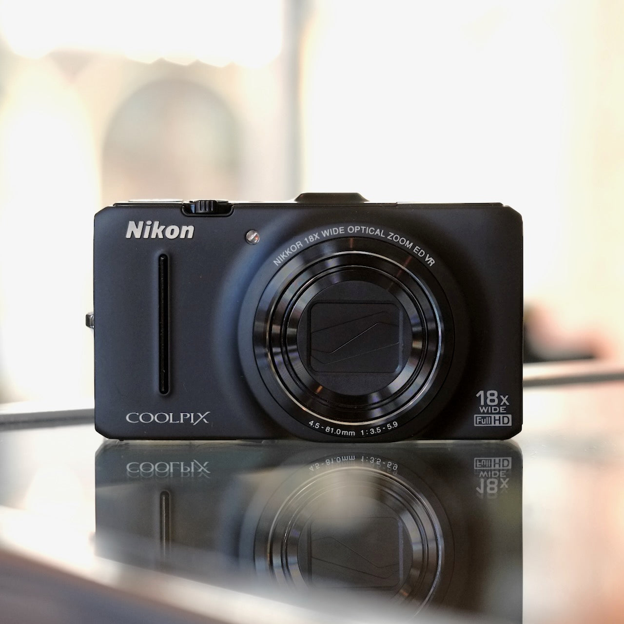 Nikon Coolpix S9300
