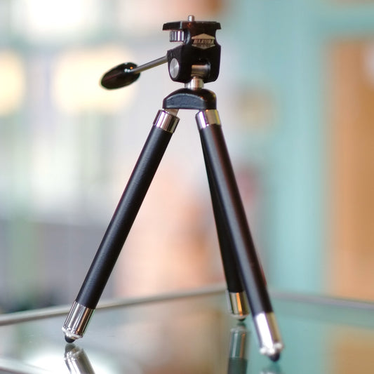 Hakuba tabletop tripod