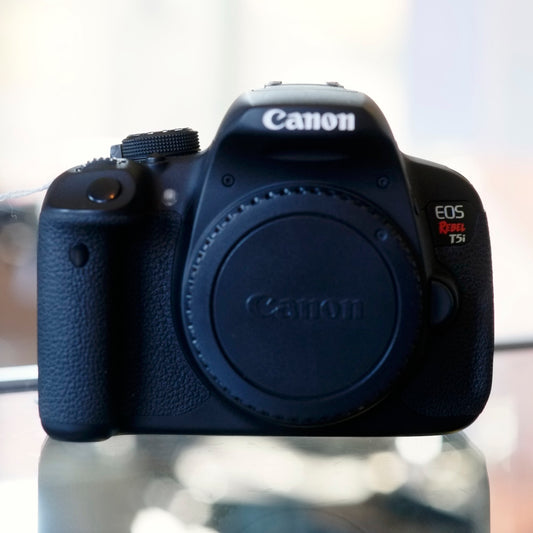 Canon EOS Rebel T5i