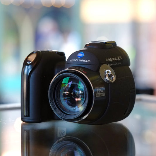 Konica Minolta Dimage Z5