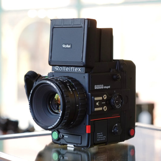 Rolleiflex 6008 Integral with 80mm f2.8 Planar