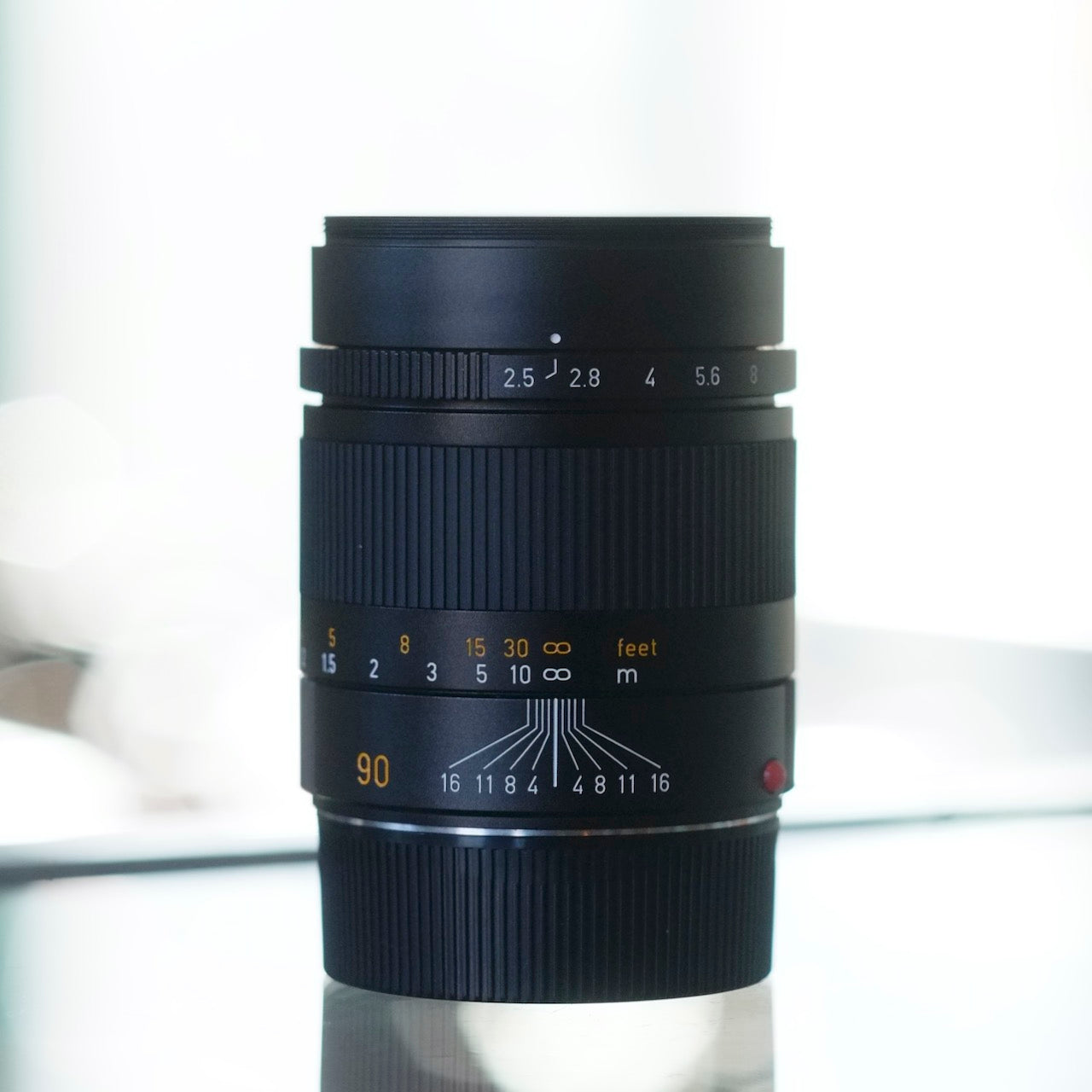 Leica Summarit-M 90mm f2.5