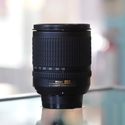 Nikon 18-135mm f3.5-5.6G ED AF-S Nikkor