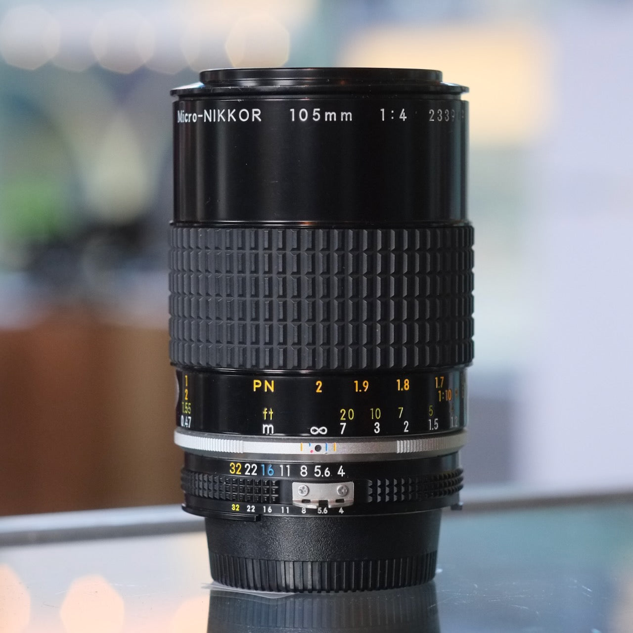 Nikon 105mm f4 AI-S Micro-Nikkor