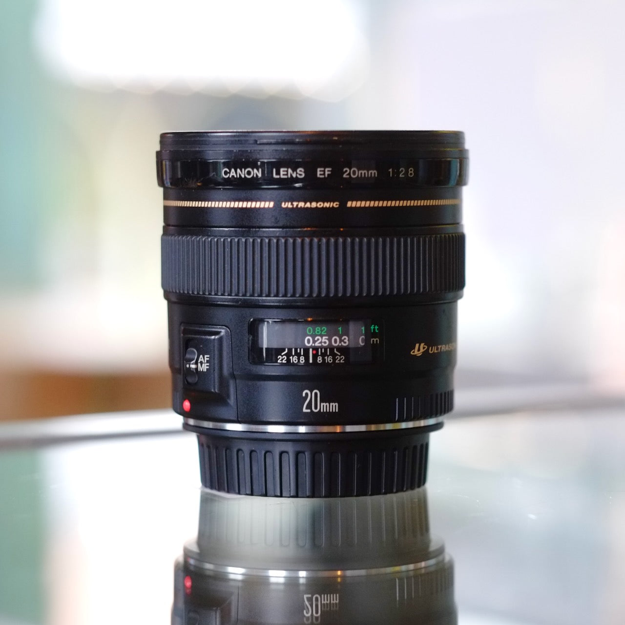 Canon EF 20mm f2.8 USM