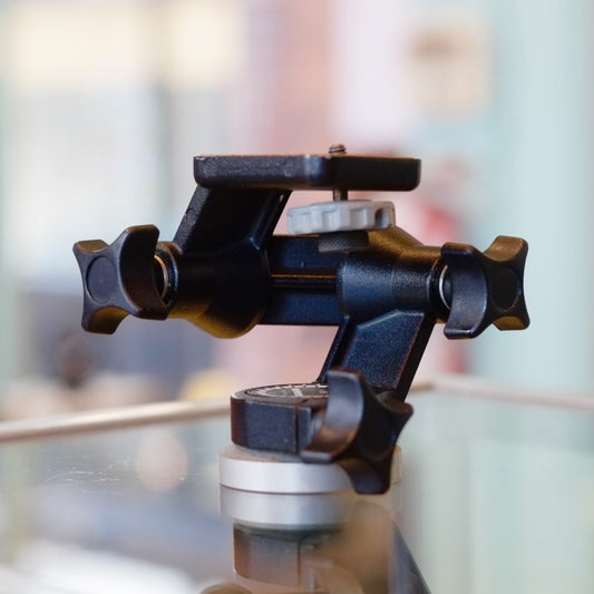 Manfrotto 056