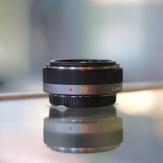 Panasonic Lumix G 20mm f1.7 ASPH II