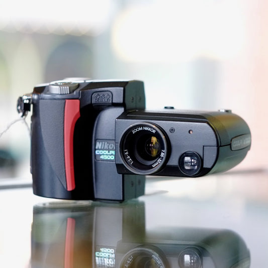 Nikon Coolpix 4500