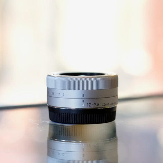 Panasonic G Vario 12-32mm f3.5-5.6 ASPH MEGA O.I.S.
