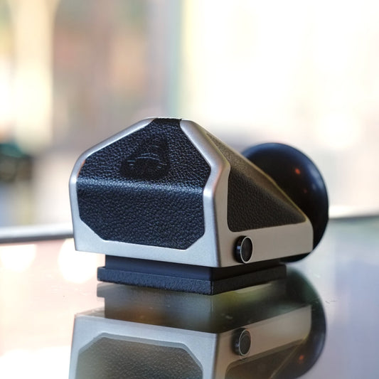 Pentacon Six Eye Level Prism