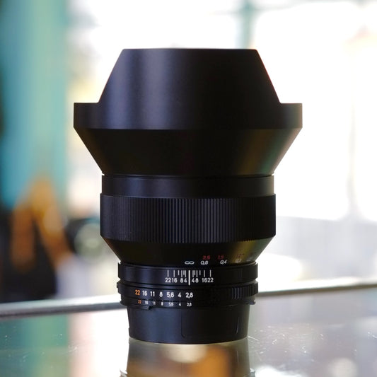 Zeiss ZF.2 Distagon 15mm f2.8 T* for Nikon F