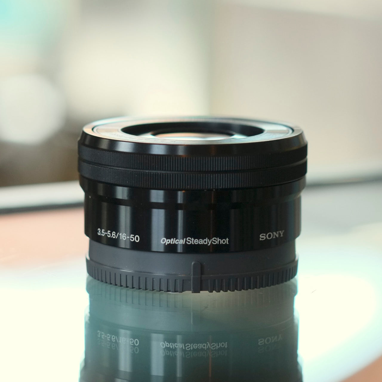 Sony E 16-50mm f3.5-5.6 PZ OSS