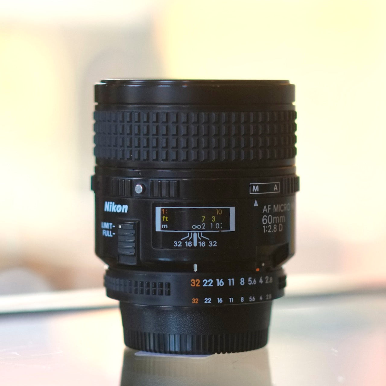 Nikon 60mm f2.8D AF Micro-Nikkor