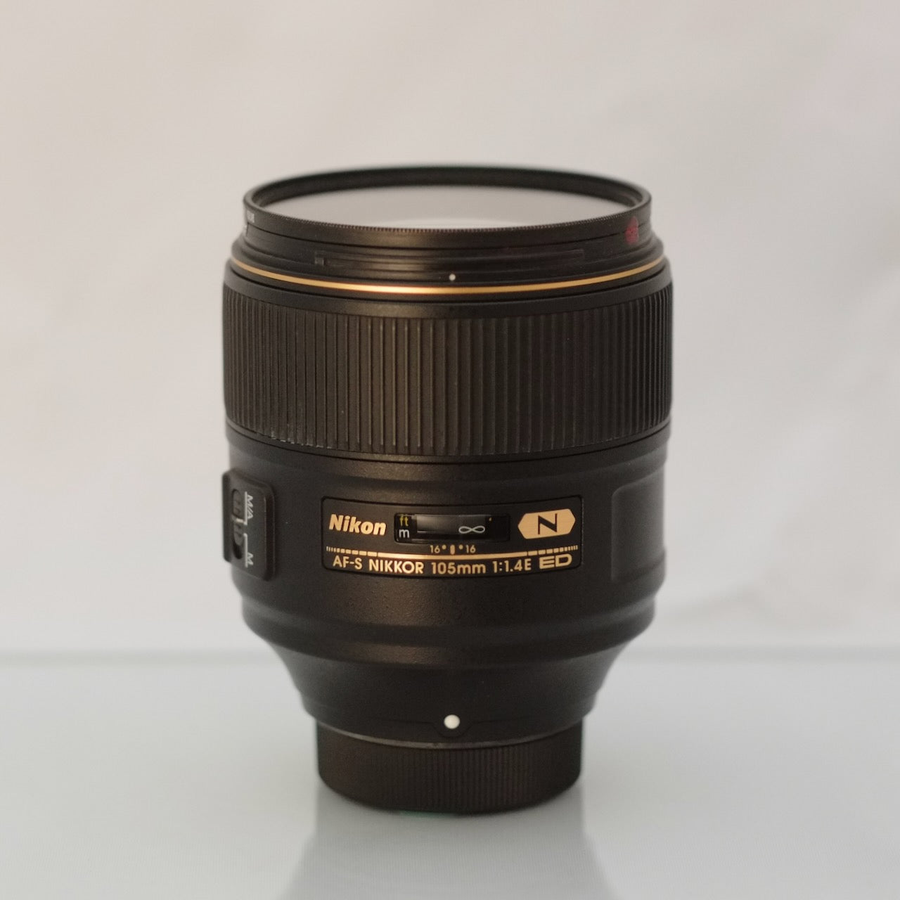 Nikon 105mm f1.4 ED AF-S Nikkor Rental