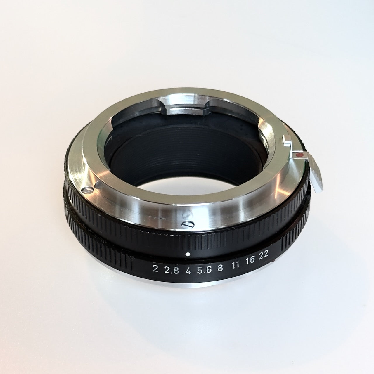 Leitz 14127 Leica M to R adapter
