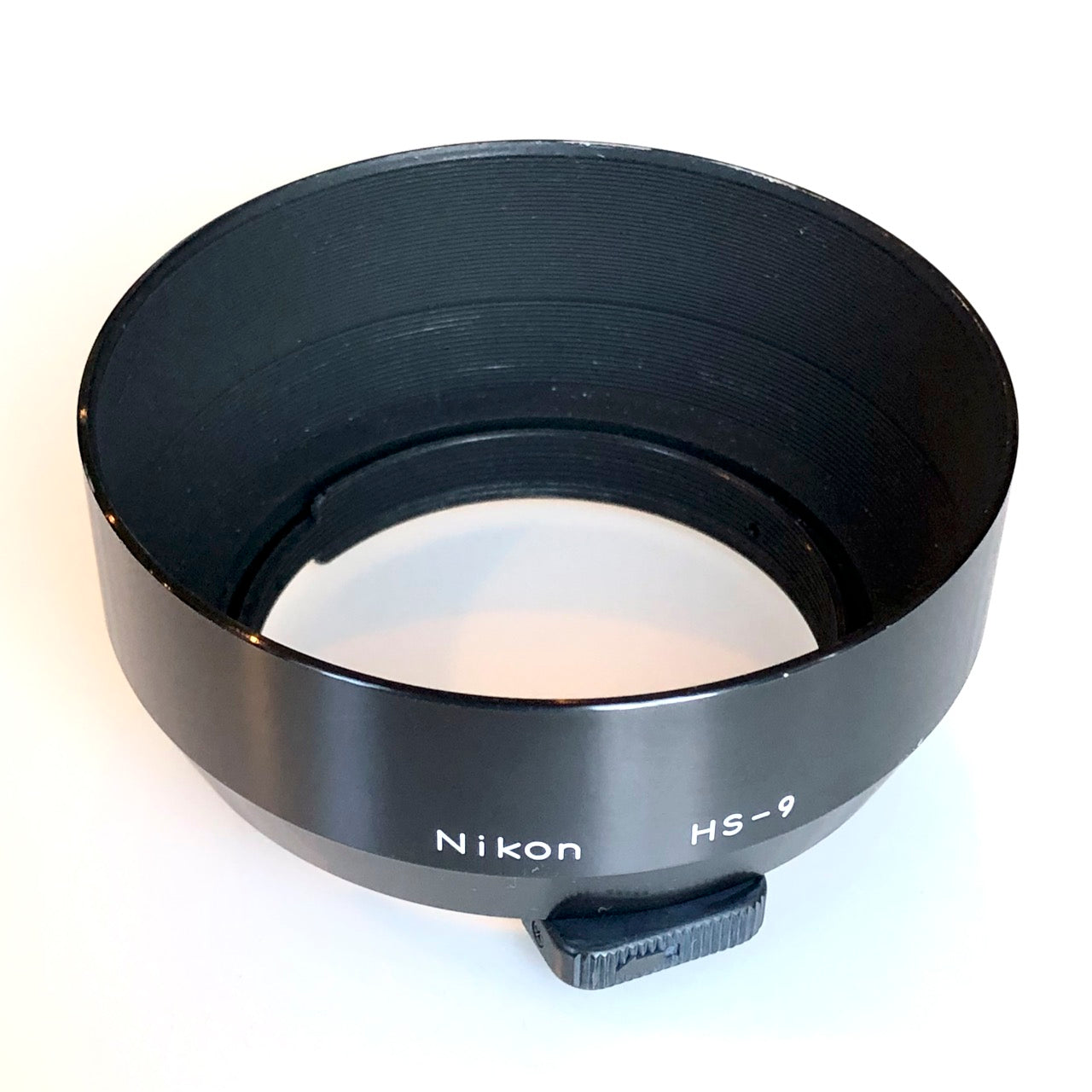 Nikon HS-9 lens hood