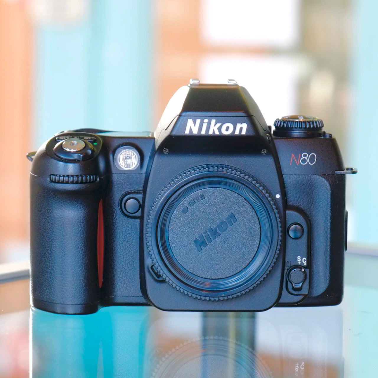 Nikon N80
