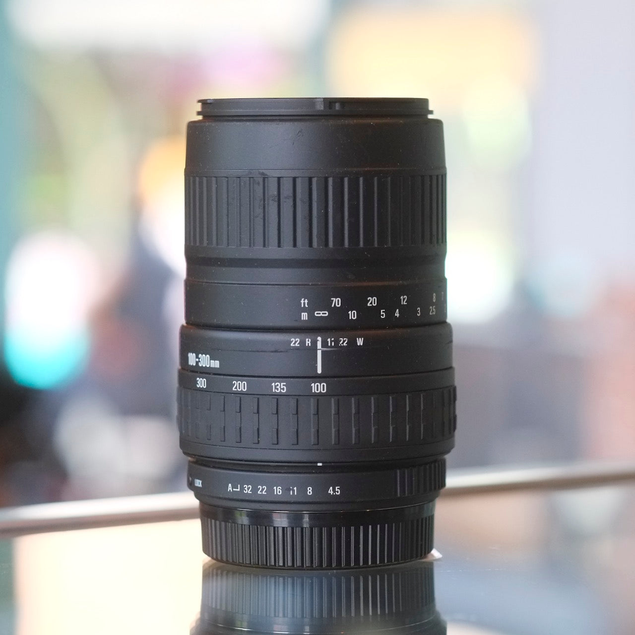 Sigma 100-300mm f4.5-6.7 DL for Pentax K